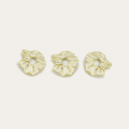 Scrunchies i mullbärssilke